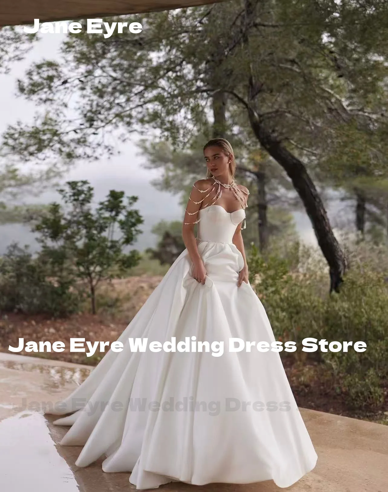 Jane Eyre Neckholder-Perlen-Brautkleid, trägerlos, mit Falten, Braut-Abschlussballkleid, ärmellos, bodenlang, elegantes Brautkleid, individuell gestaltet