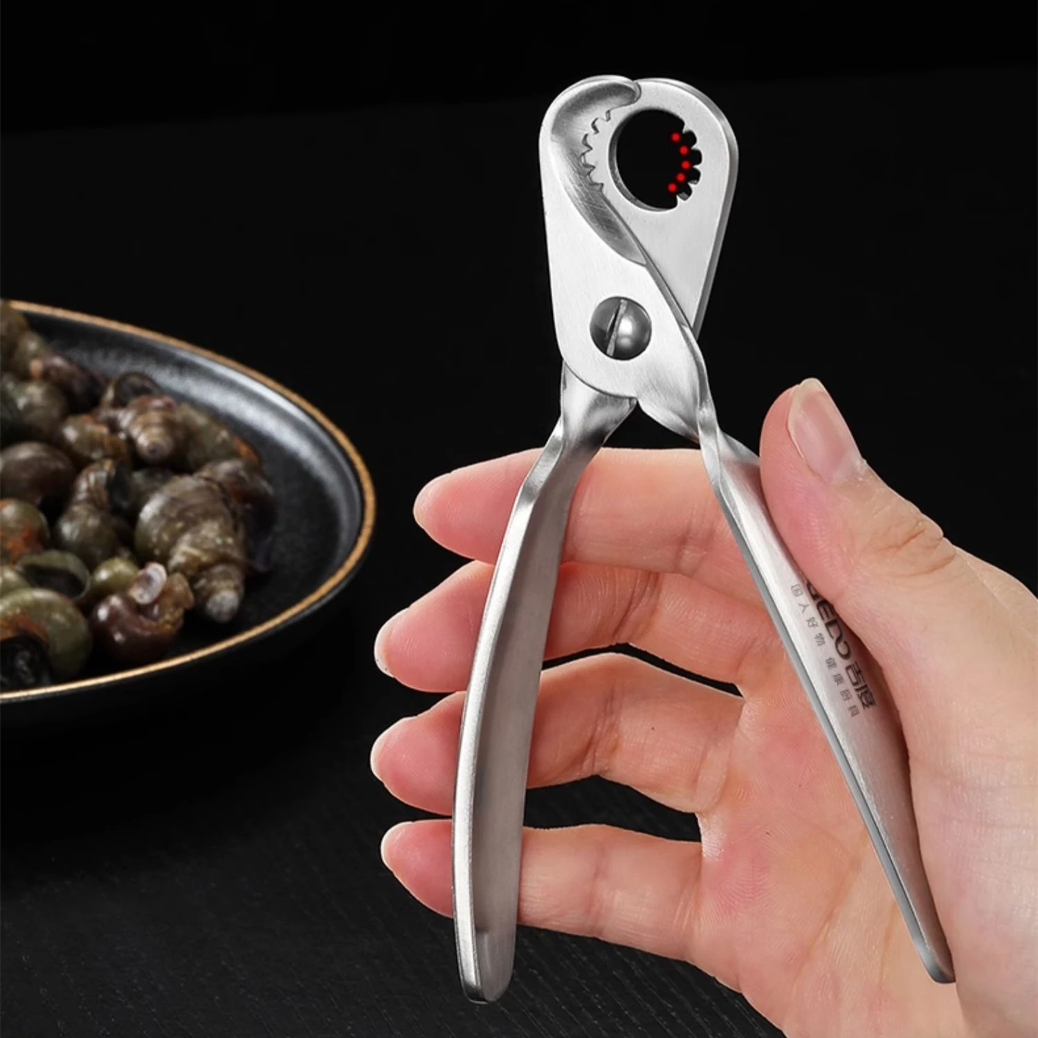 

LFGB Certification Pure 304 Stainless Steel Snail Cutting Tongs Ultra Thick Widen Handle Conch Cutter Kitchen Seafood Tool