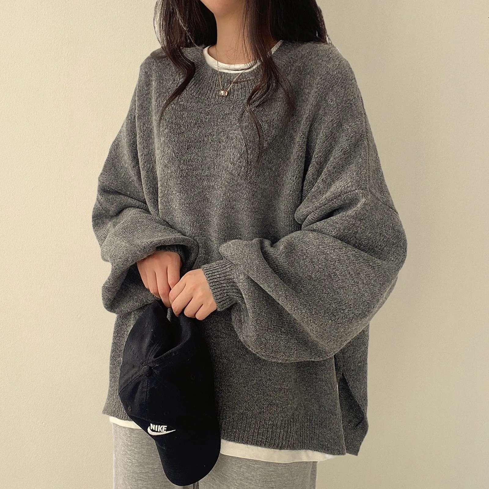 

New Round Neck Pullover Lantern Sleeve Loose Jumper Women's Autumn And Winter Simple Solid Colour Lazy Wind Casual Knitwear