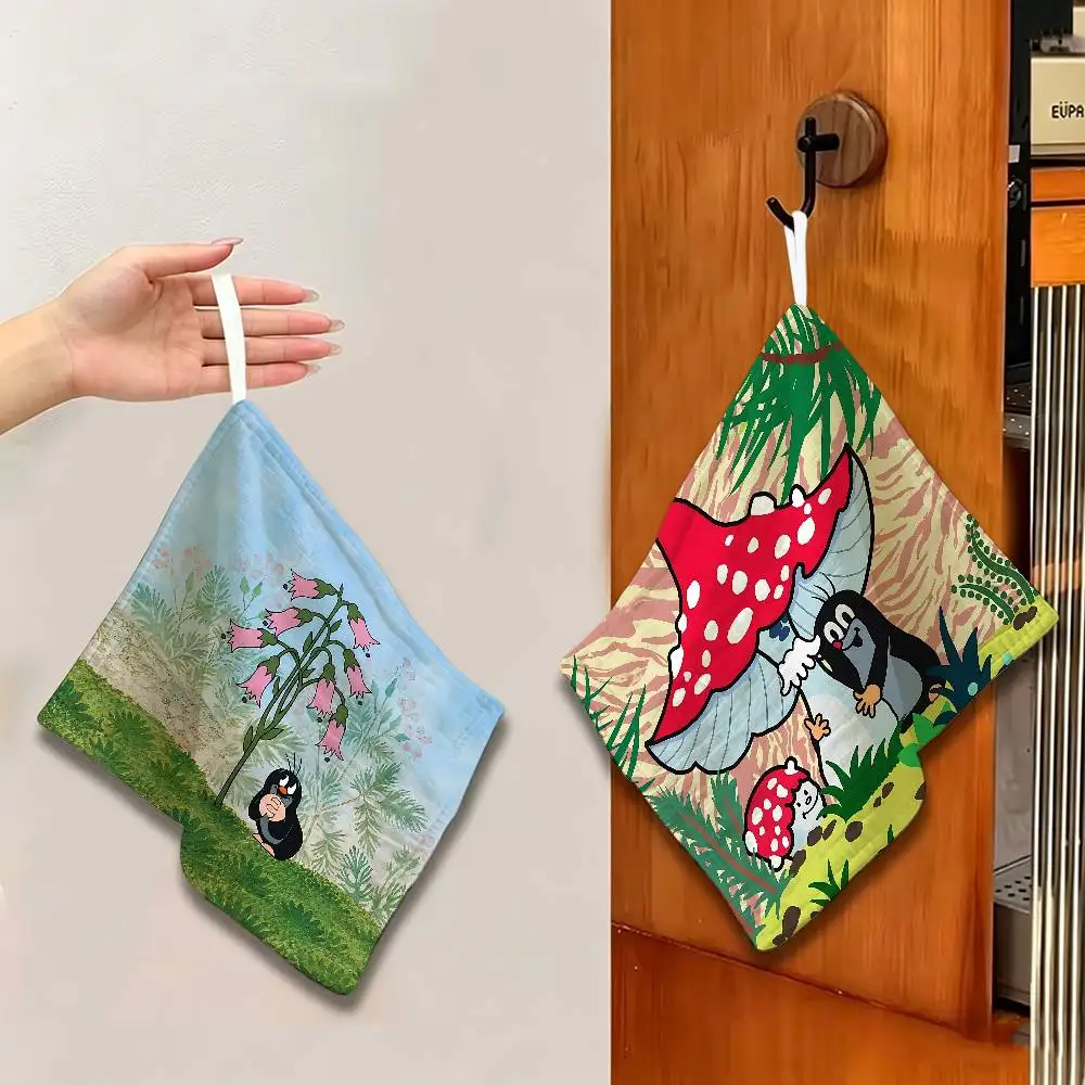 Classic Animation Little Mole Hanging Kitchen Towel, Polyester Cotton Material, Wear Resistant Hand Wiping Towel for Home