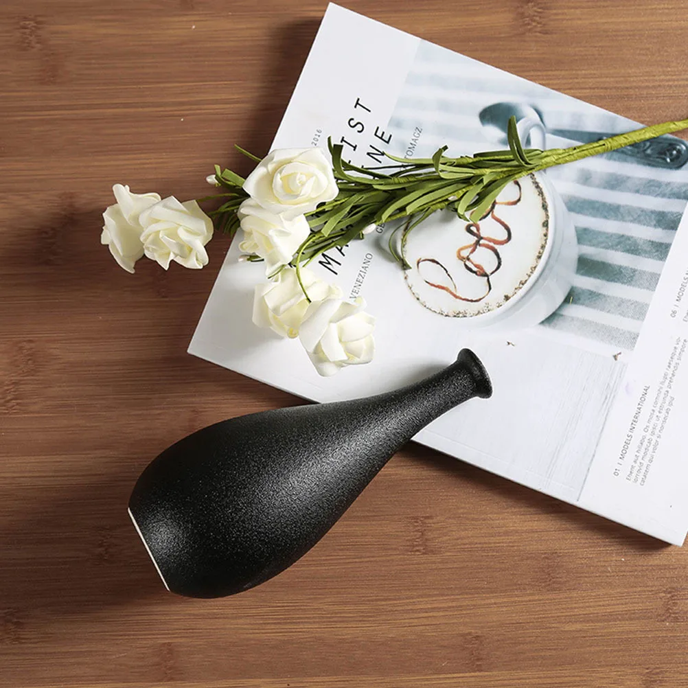 

1Pcs Black Ceramic Vase Elegant Simplicity Design for Home Office Hotel Table Use Flower Arrangement Simulation Flowers