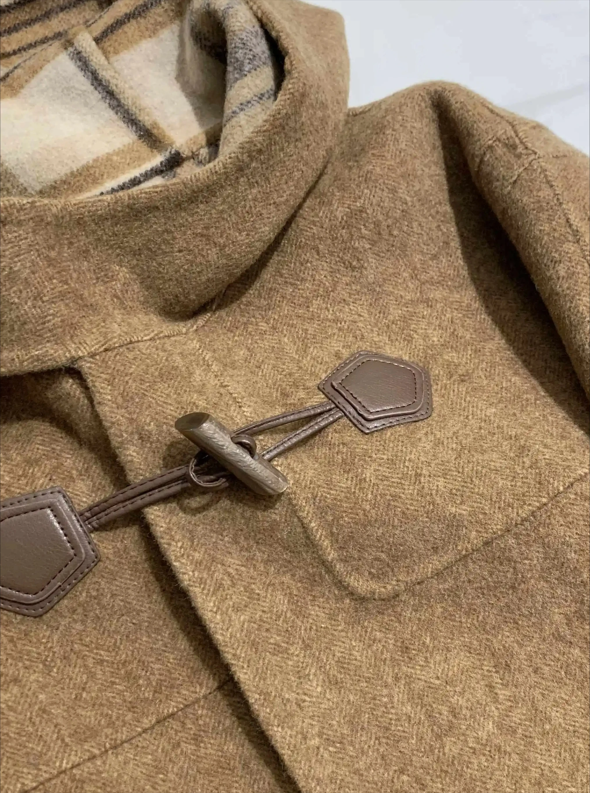 Retro Kuh Horn Knopf Mit Kapuze Doppelseitige Kaschmir Mantel Für Frauen Im Herbst Und Winter Neue Koreanische Lose Medium länge Jack