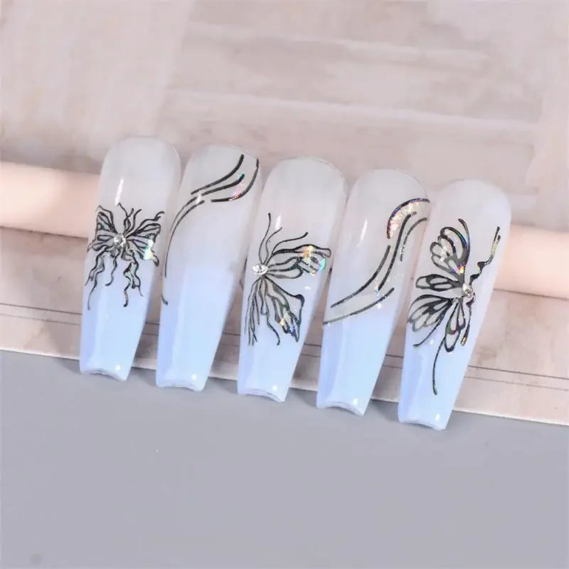 ใช้งานง่ายเลเซอร์เล็บสติกเกอร์ตกแต่งเล็บสติกเกอร์เล็บการออกแบบที่ไม่ซ้ํากัน Astral เล็บรูปลอกผีเสื้อ