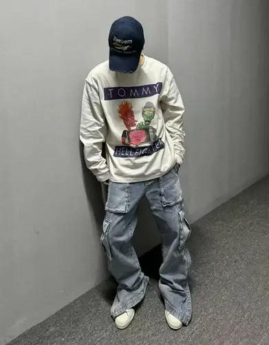 Imagen 2 del producto Sudadera de algodón a la moda para hombre, nuevo estilo, Vintage, diablo, estampado de estrella de cinco puntas, manga larga, cuello redondo, alta calidad, de gran tamaño