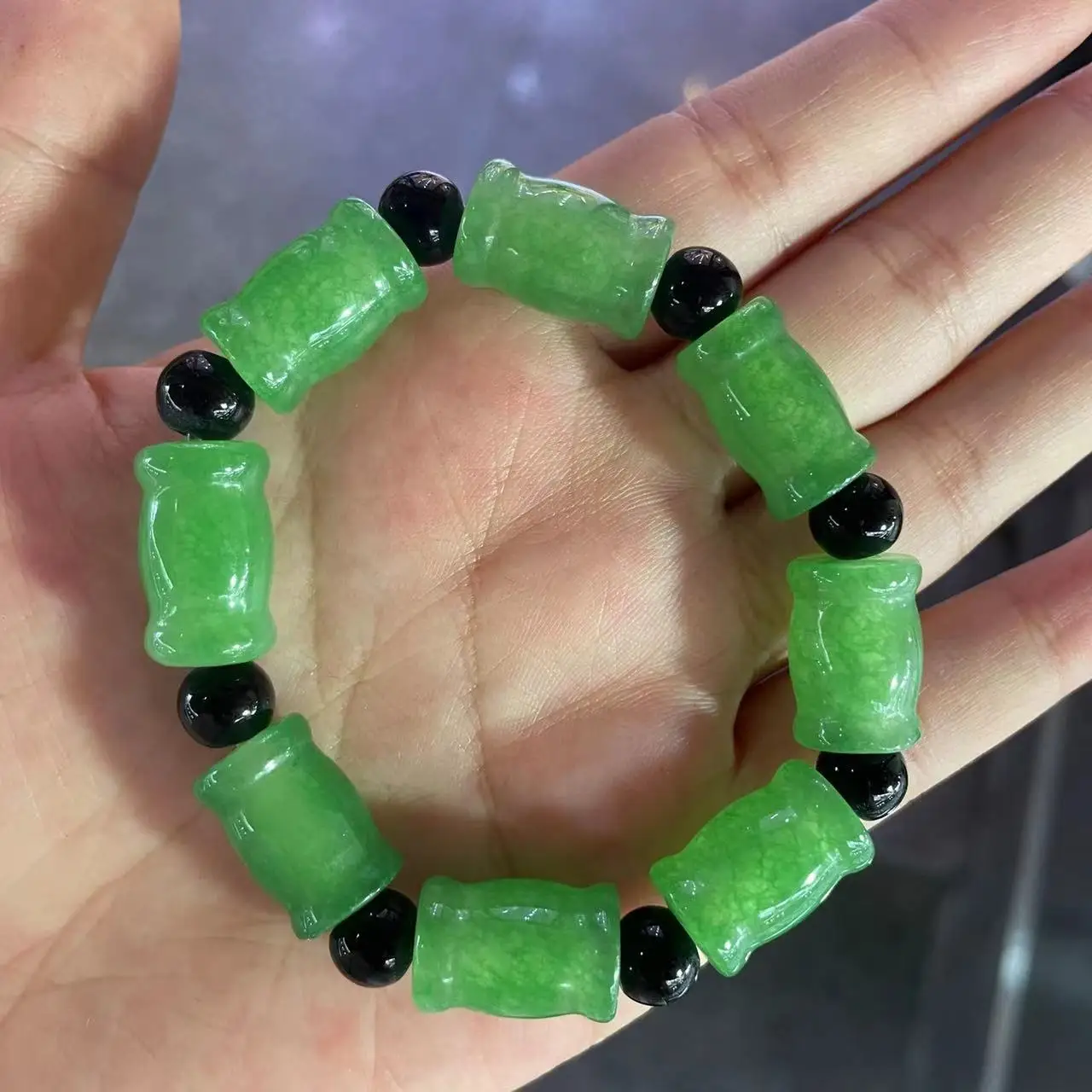 

Natural real green jadeite carved Passepartout barrel beads jade shaped beads bracelets for woman men with jade bracelet Gift