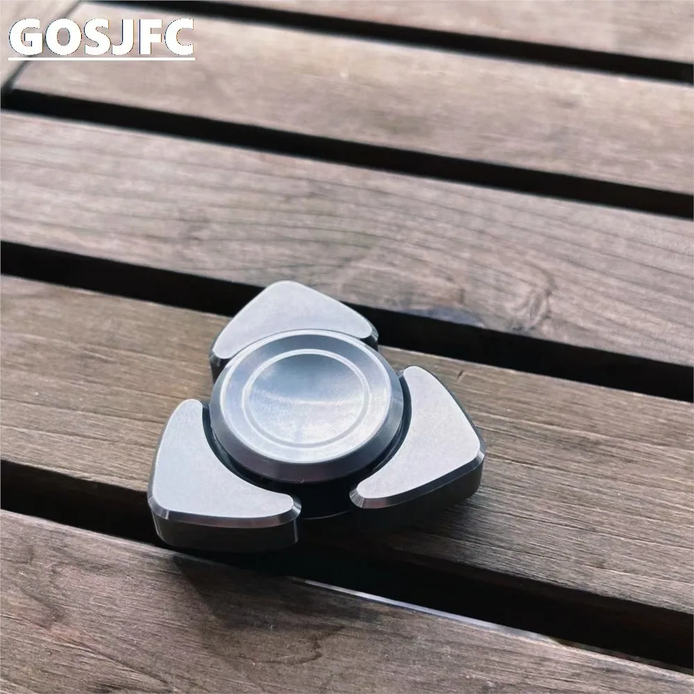 DOMEDC Fidget Spinner giocattoli antistress allevia l'ansia gioco di moda portatile In metallo In Stock