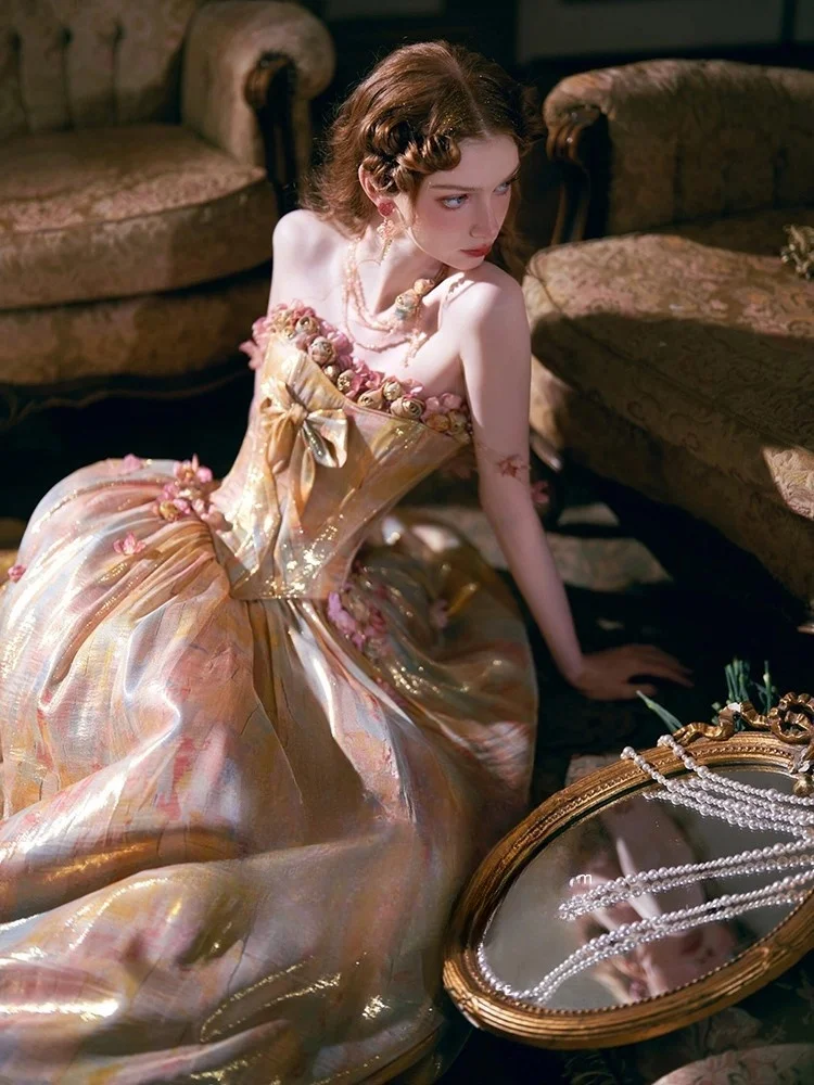 

New art examinee day toasting and closing dress