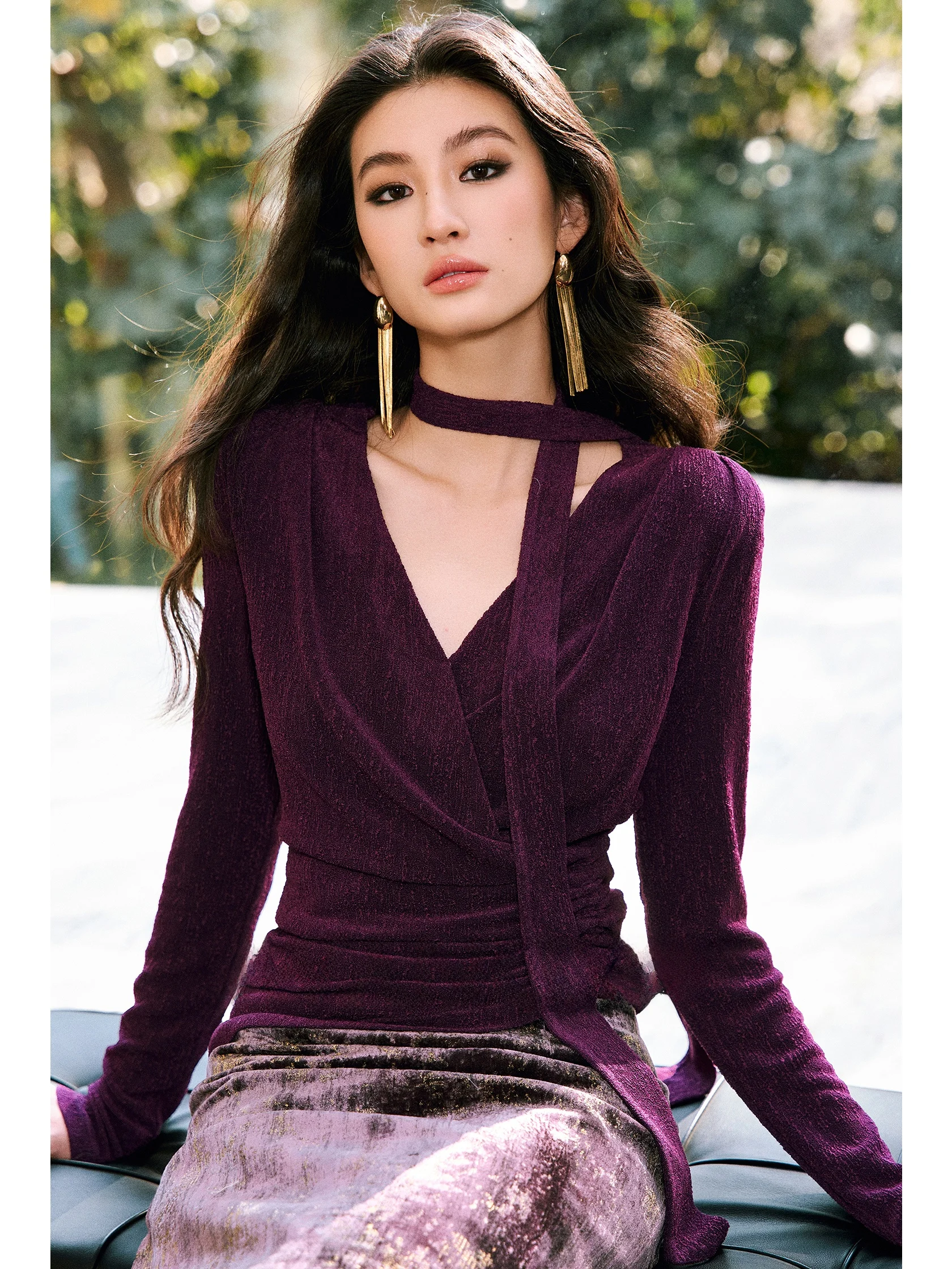 

Wangxo Smooth Acetate Texture Slightly Elastic Knitted Material V-ne Gathered Slim-fit Top Casual Sle Long Sve T-irt