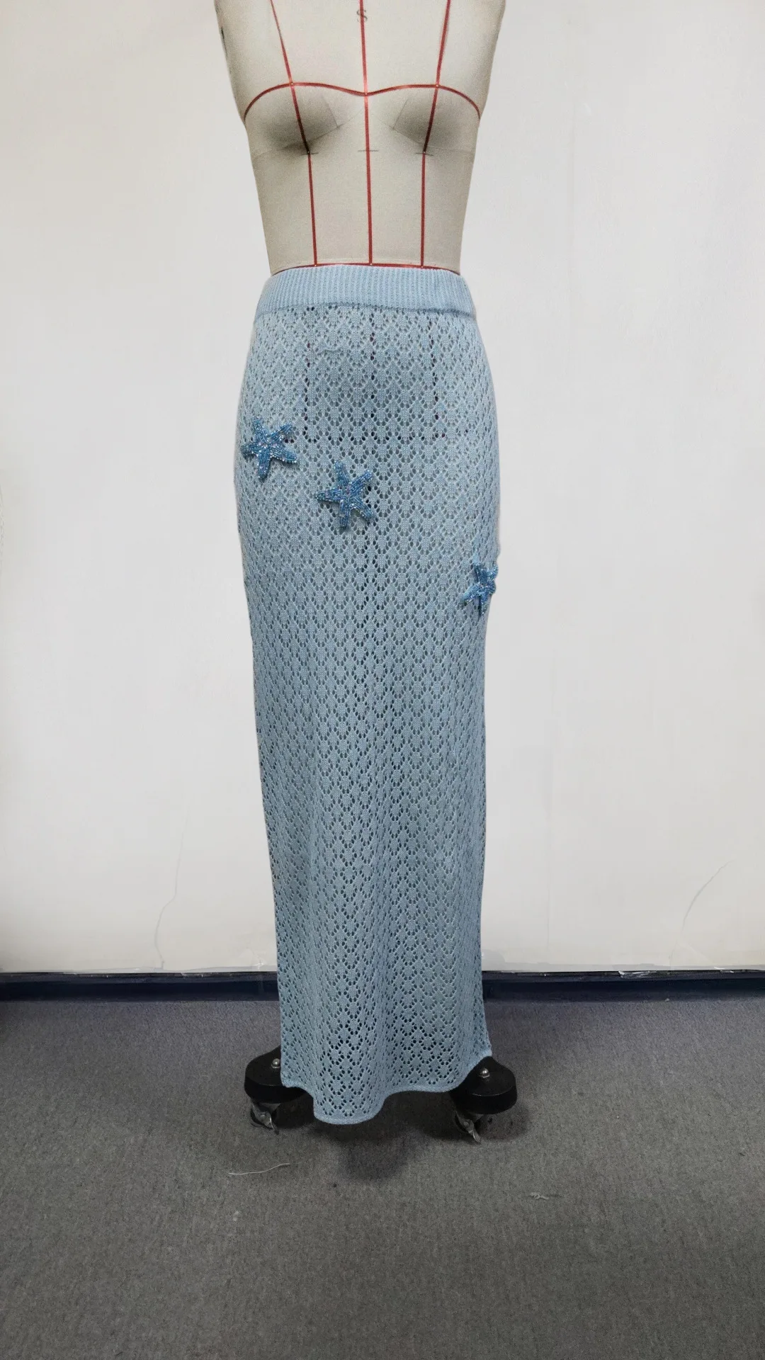 Mezza gonna da spiaggia sexy estiva in maglia ritagliata da donna Chic con coulisse con frange Gonne avvolgenti casual 2025 Costumi da bagno per feste in piscina