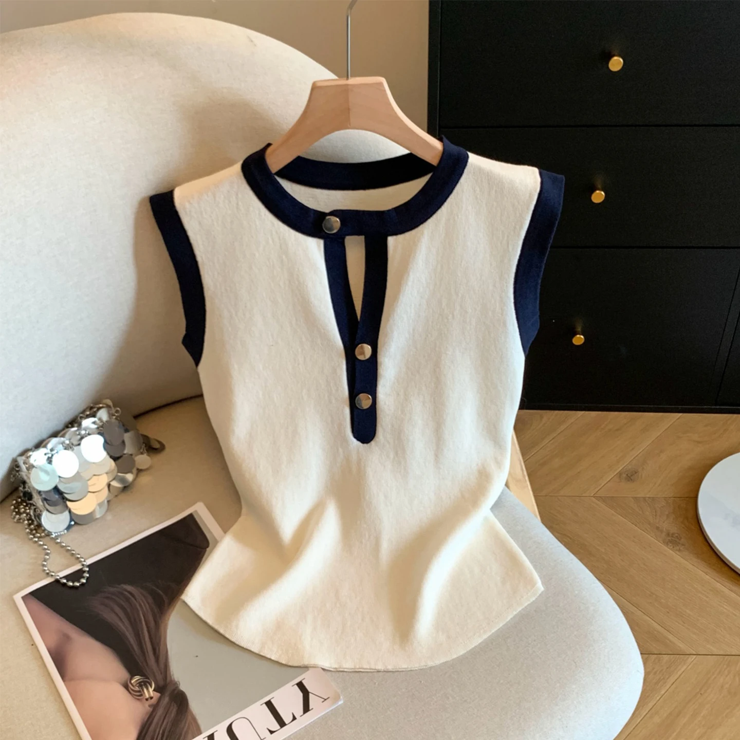 

Высококачественная цветная футболка с круглым вырезом из ледяного шелка, вязаный летний топ для женщин, корейская версия