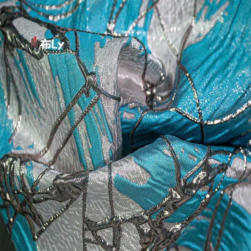 Luxury Gold Line Embossed Jacquard Heavy Fabric For Designer, Suitable For Coat Pillow Handbag Apparel Craft