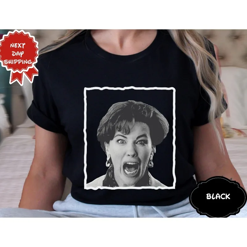 Kevin's Mom Shirt Home Alone Movie Inspired Christmas tshirt and shirt Four season popular unisex cotton T-shirt