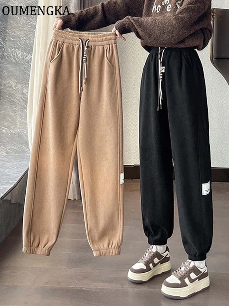 OUMENGKA Casual Elastic Waist Autumn Corduroy Trousers Women Winter Warm Pants Thick with Velvet Ladies Long Female Harlan Pants