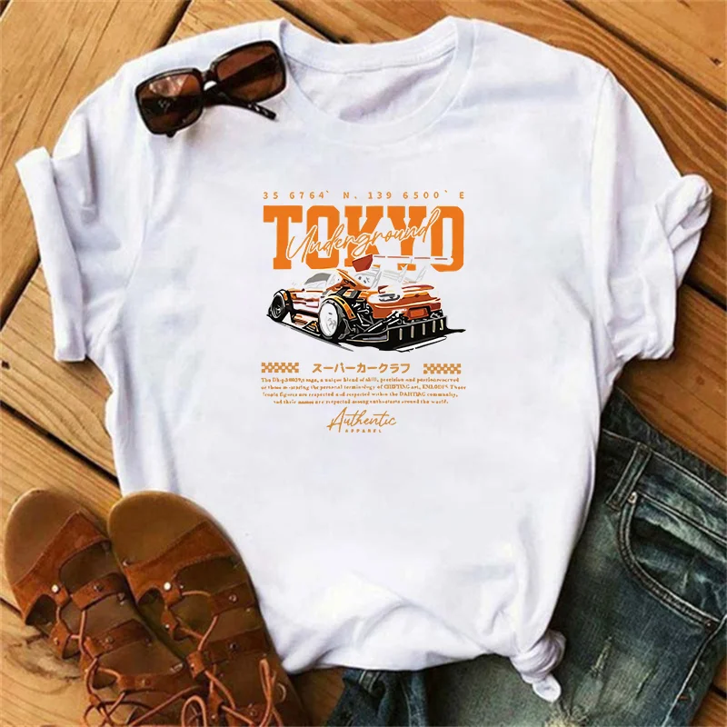 Women's summer 100% cotton casual loose fit oversized Japanese Tokyo pattern printed round neck short sleeve T-shirt top.