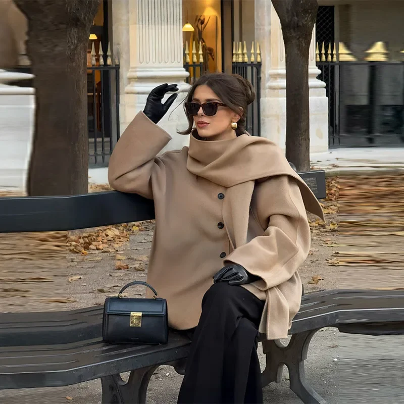 秋冬スカーフ襟ショートコート女性シックなカーキシングルブレストウールルーズジャケット新しい女性オフィス通勤日常アウター