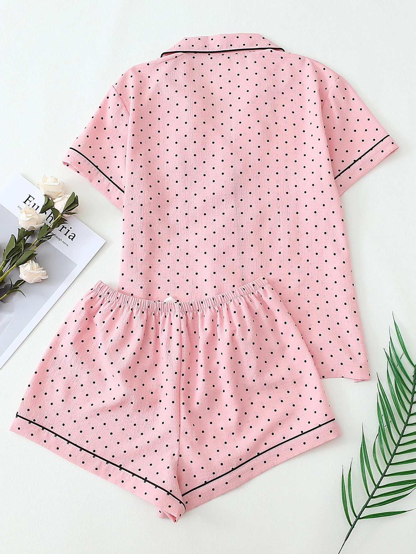 Two-Piece Mini Dot Print Women's Summer Set with Contrast Color Trim, Short-Sleeved Button-Up Top and Bow Shorts, Suitable for Home Use