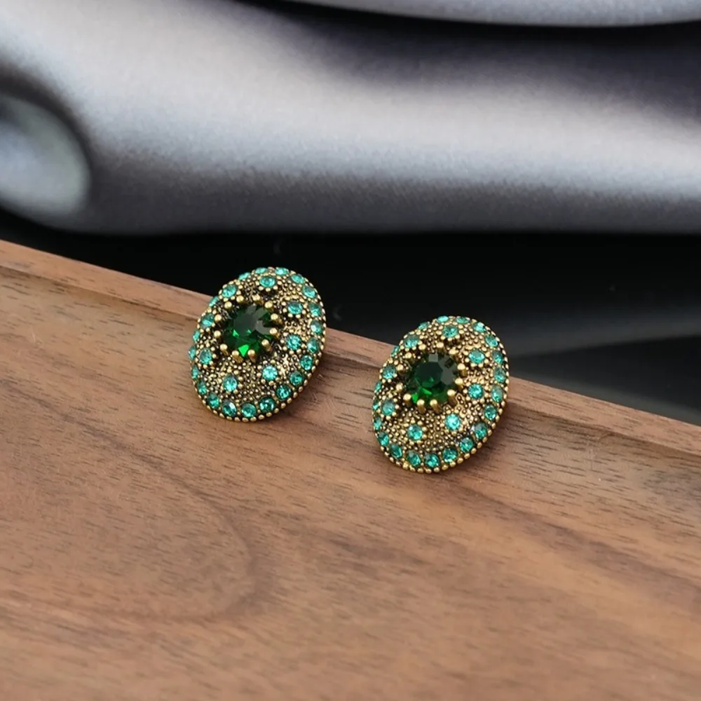 New Retro Romantic Geometry Green Oval Fully Inlaid Zircon Stud Earrings for Women Luxury Temperament High-end Earrings Jewelry