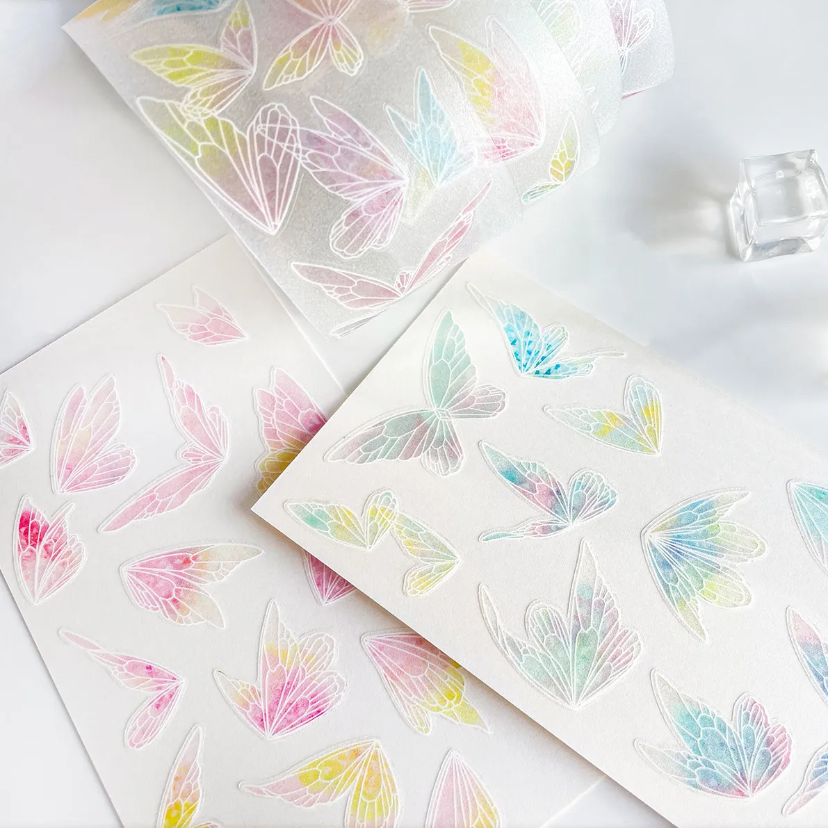New Flash Sand Cutting Die Butterfly Fluorescent Star Butterfly Light Retro Baikangjia Journal Washi Tape Sticker Versatile And