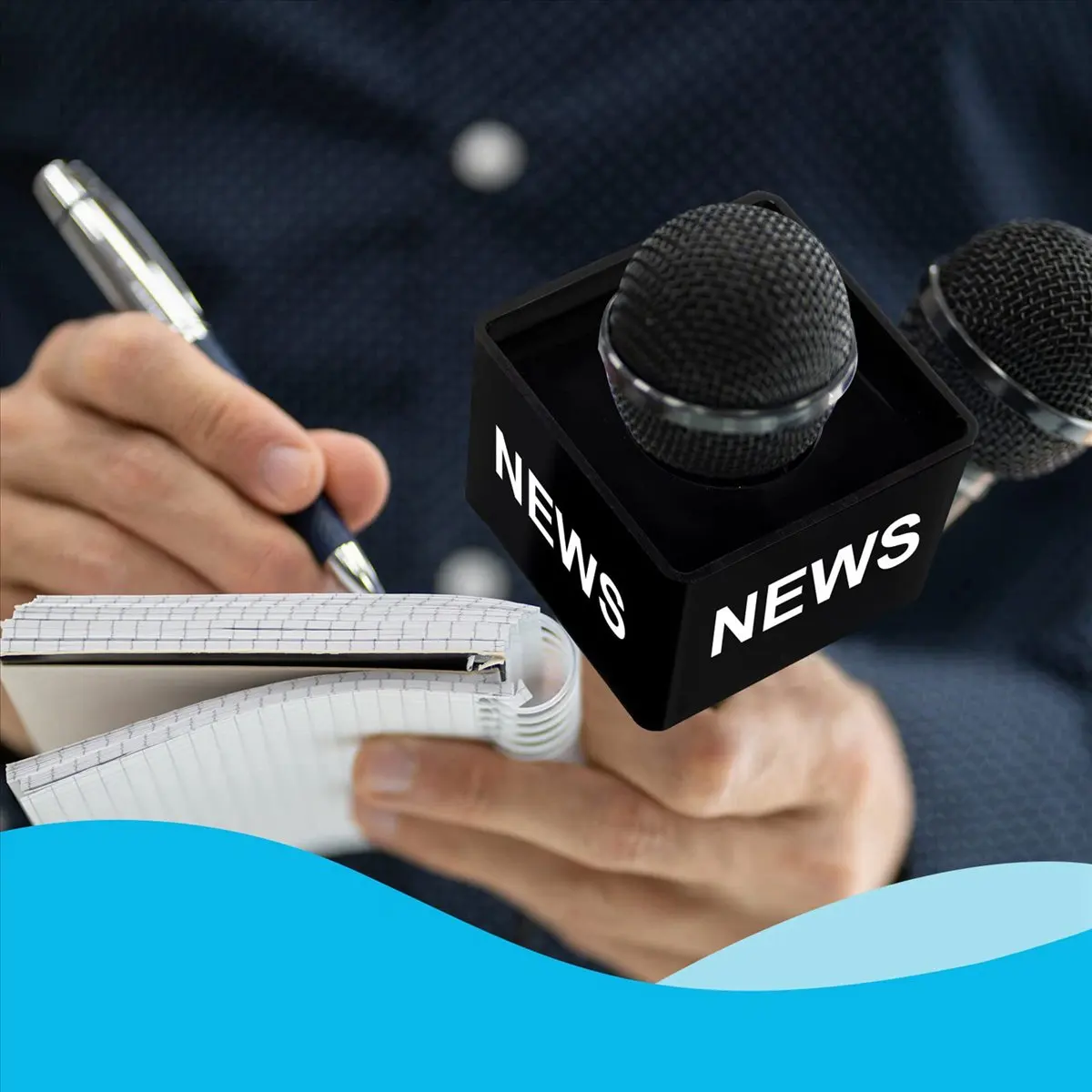 !DT~D205710Pcs Microphone MarkFlag Mic Station-Cube Square Interview Box Stand Flags Shaped Holder Reporter Injection,Black