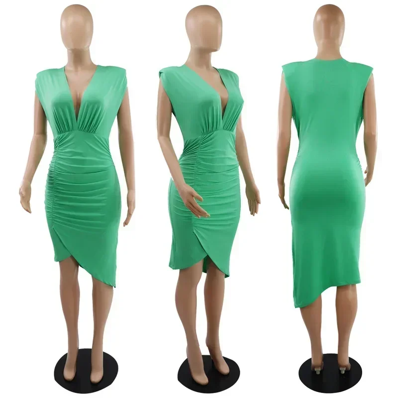GUWU Abito aderente a pieghe irregolari con scollo a V profondo senza maniche da donna 2024 Mini abiti estivi da strada femminili a matita verde