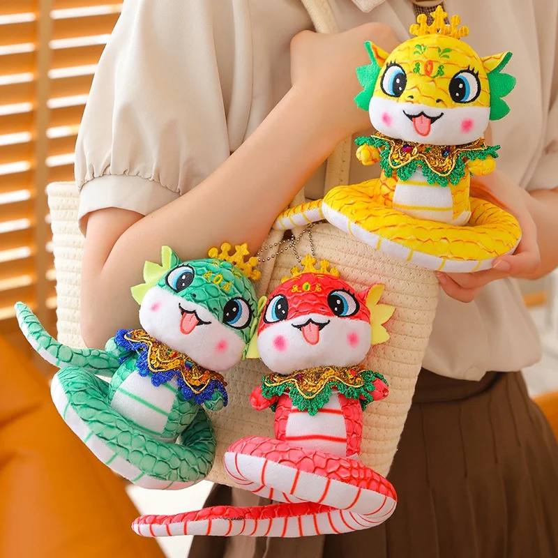 2025 Chinese New Year Mascot Traditional Cartoon Snake Plush Doll Pendant Yellow Green Red Snake Python Plush Toy Home Decor