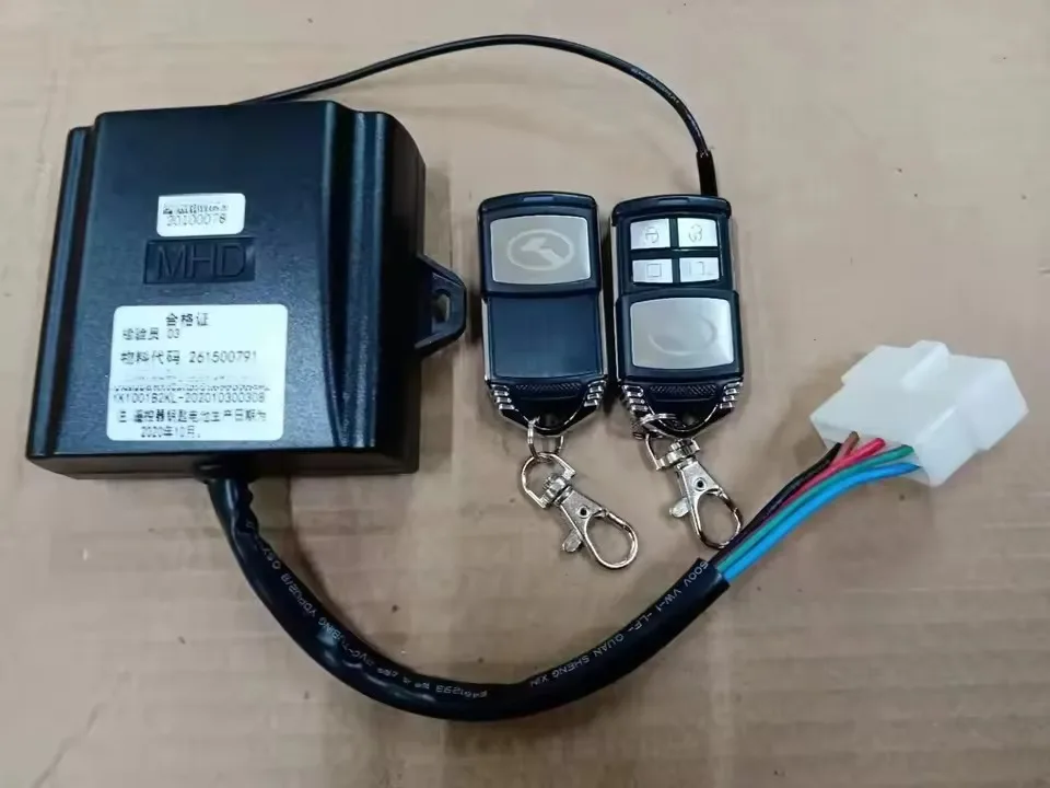 High quality Low price original factory Passenger door remote control 24V 261500791 KINGLONG bus parts YK1001B-2-KL