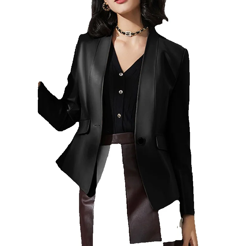 Exquisite Lapel Short Sheepskin Jacket With Loose Fitting Leather Silhouette