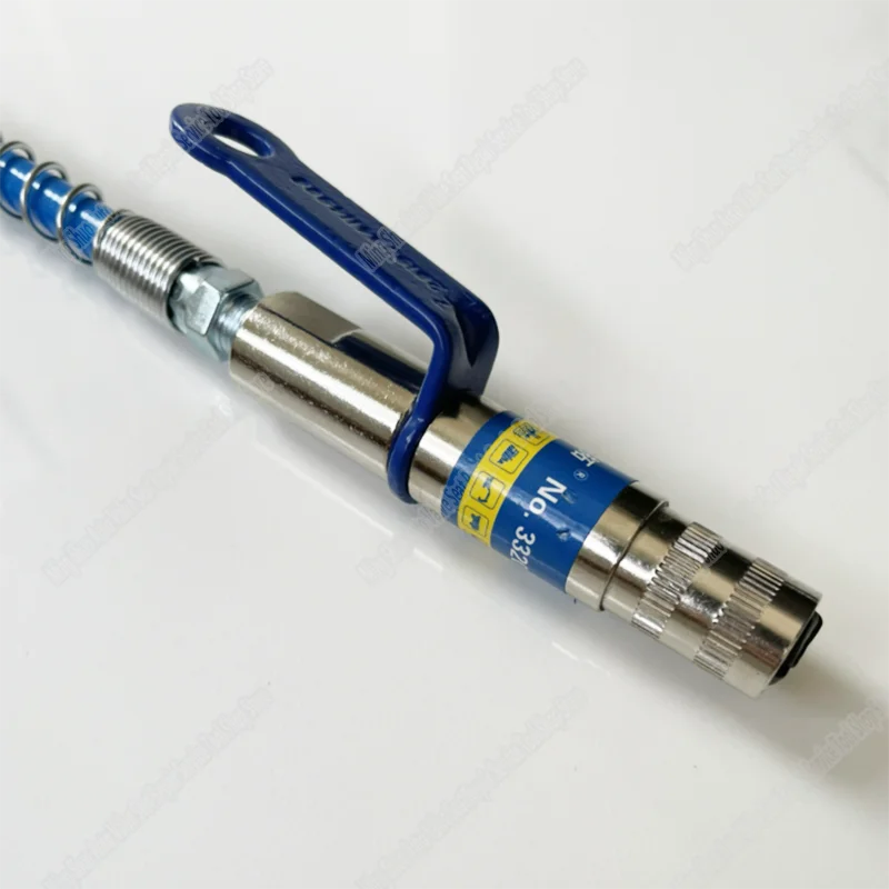 Grease Coupler Heavy-Duty Quick Release Grease Gun Coupler Suitable for M6M8M10 Grease Fitting