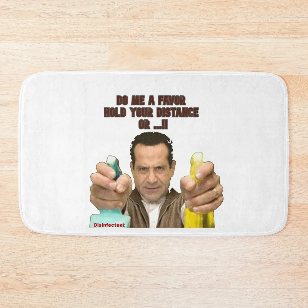 

Monk: Do me a favor, keep your distance or ... !! (I disinfect you) Bath Mat Foot Bathroom Bathroom Accessory Mat