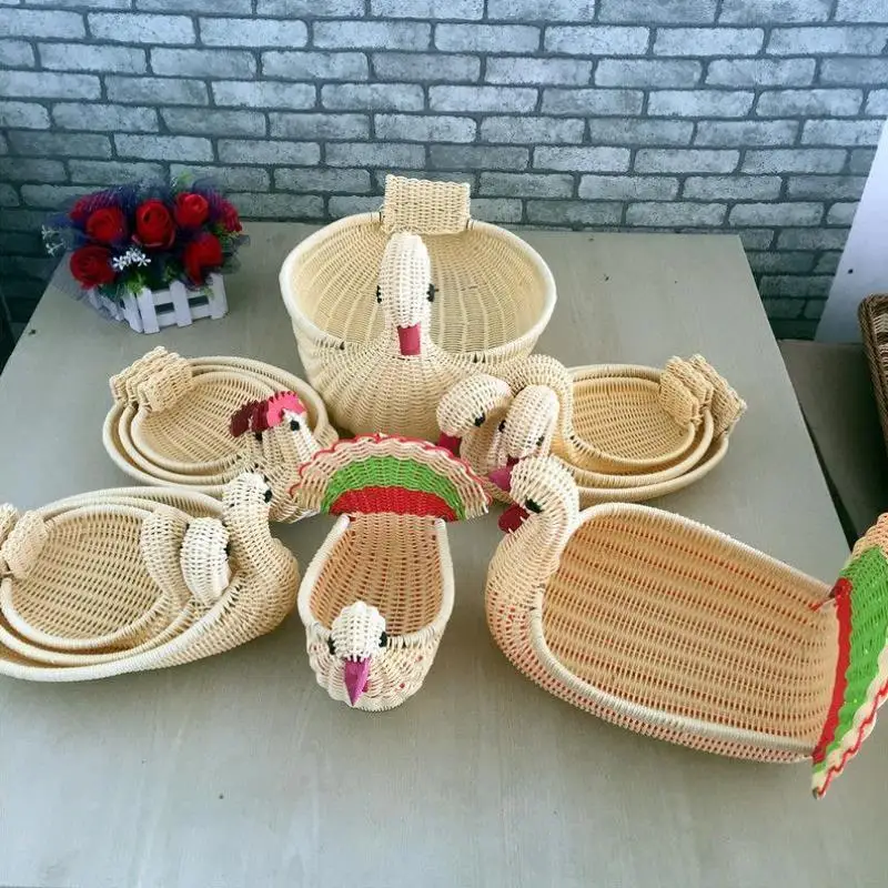 

Creative Mini Animal Storage Basket Bamboo Woven Tabletop Storage Household Fruit Basket Willow Tabletop Decoration