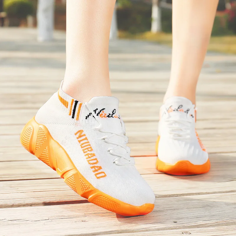 Women's Summer New Soft Sole Trailing Shoes Sports Modern Dance Shoes Breathable Mesh Shoes