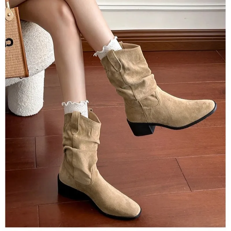 Women Western Boots Retro Slip-on Ladies Short Boots Pleated Cow Suede Leather Chucky Heels Shoes Cowboy Boots Autmn Winter New