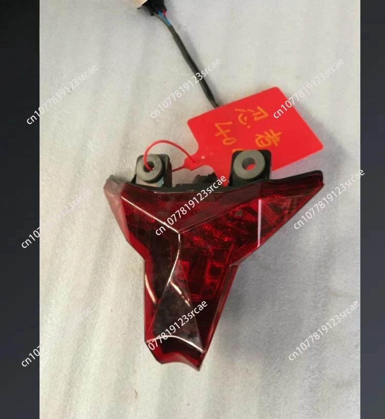 

For Kawasaki, Ninja NINJA400 Z400 18-24 Rear Tail Light Housing Tail Brake Light LED Turn Signal