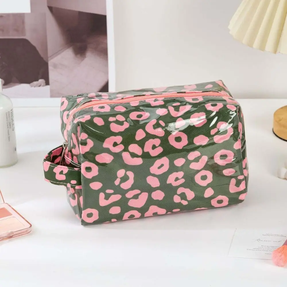 Large Capacity Makeup Bag Waterproof Zipper Closure Leopard Organizer Lightweight Side Handle Toiletry Bag Holiday Gifts
