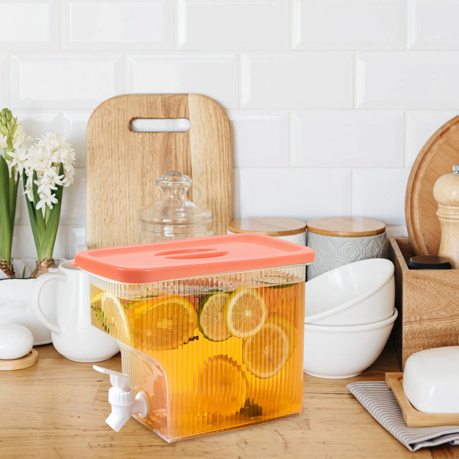 Plastic Beverage Dispenser Leak Proof Cold Drink Container Ice Tea Lemonade Juice Spigot Party Fridge Drink Dispenser