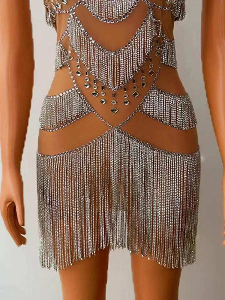 고품질 라인 석 술 섹시한 목 매달려 탄성 드레스 2025 새로운 패션 사용자 정의 여성 의류