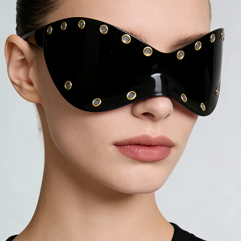 

New Unisex Y2K Punk Fashion Sunglasse Futuristic One-Piece Goggles Metal Ring Sunglasses womenfor Outdoor Street Party Eyewears