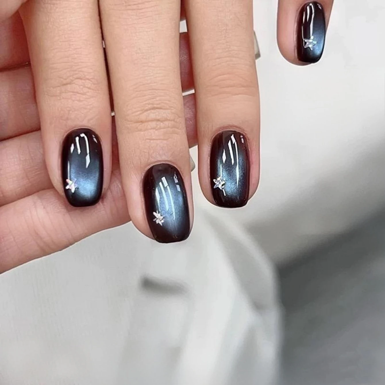 10ML 1PCS Blue Light Brown Glass Bead Magnetic Cat Eye Glue on Nails Winter Autumn Hot Selling Nail Art Christmas Nails