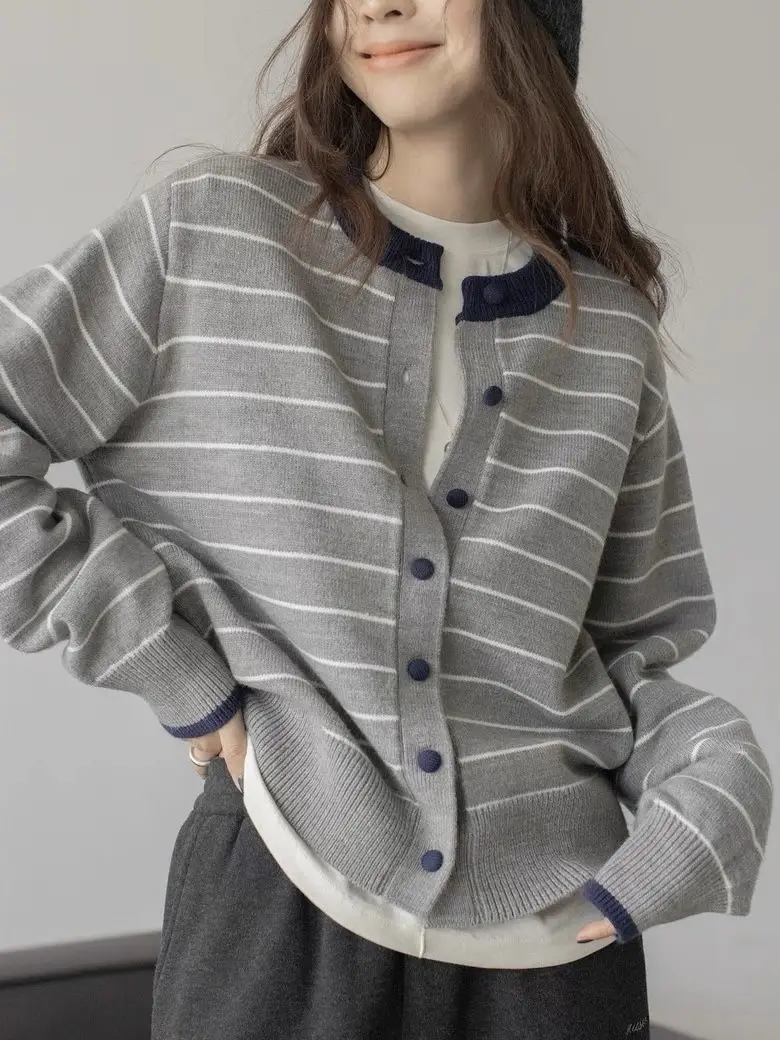 

Large Striped Lazy Sweater Knitted Sweater for Women, New Loose and Slimming Look, Worn Inside and Outside Top