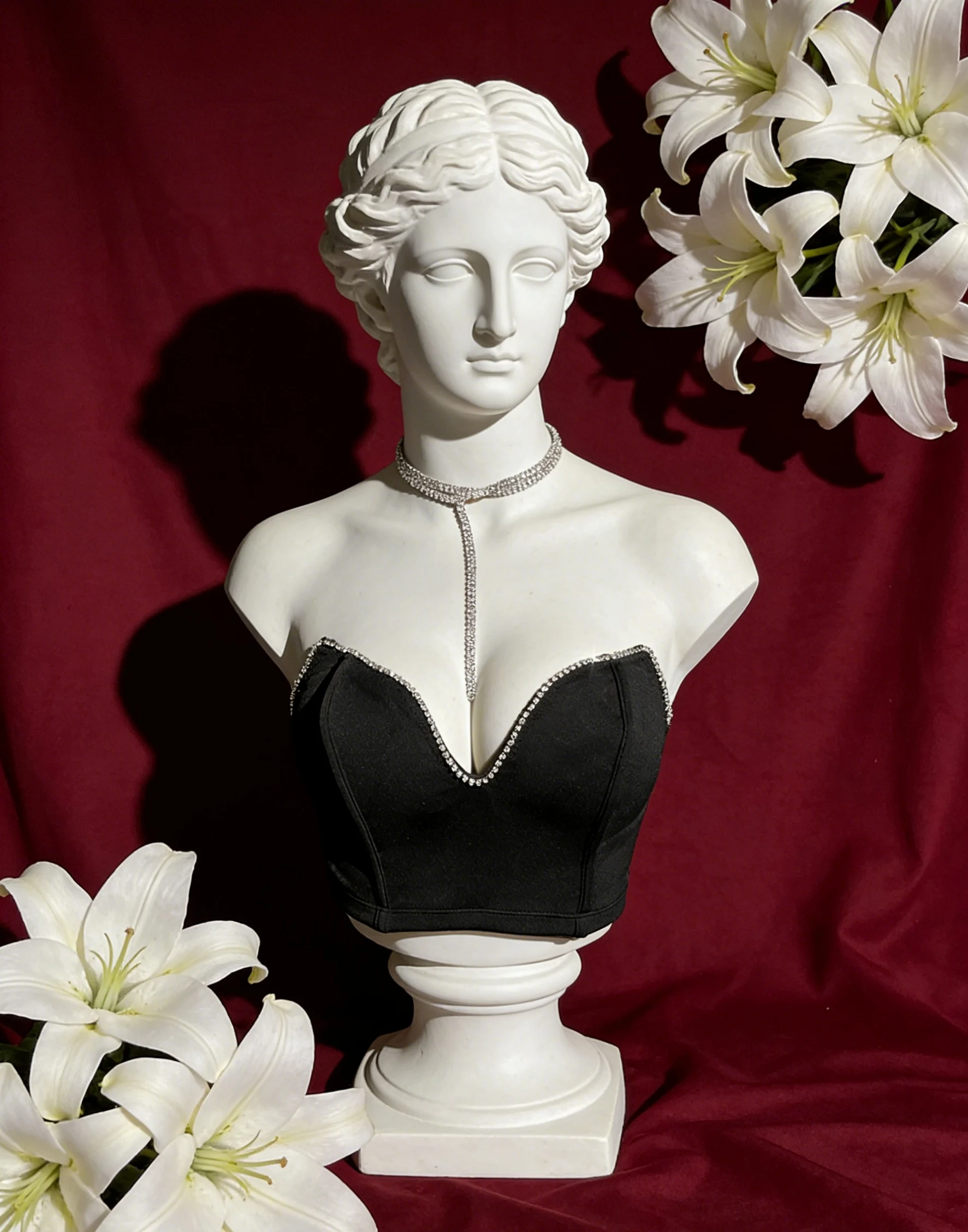 【 Fragments.SPECIAL LINK:THE MASCOT'SLITTLE GIFT.】Vintage-inspired Black Strapless Bodice with Slim Fit, Sexy & Feminine