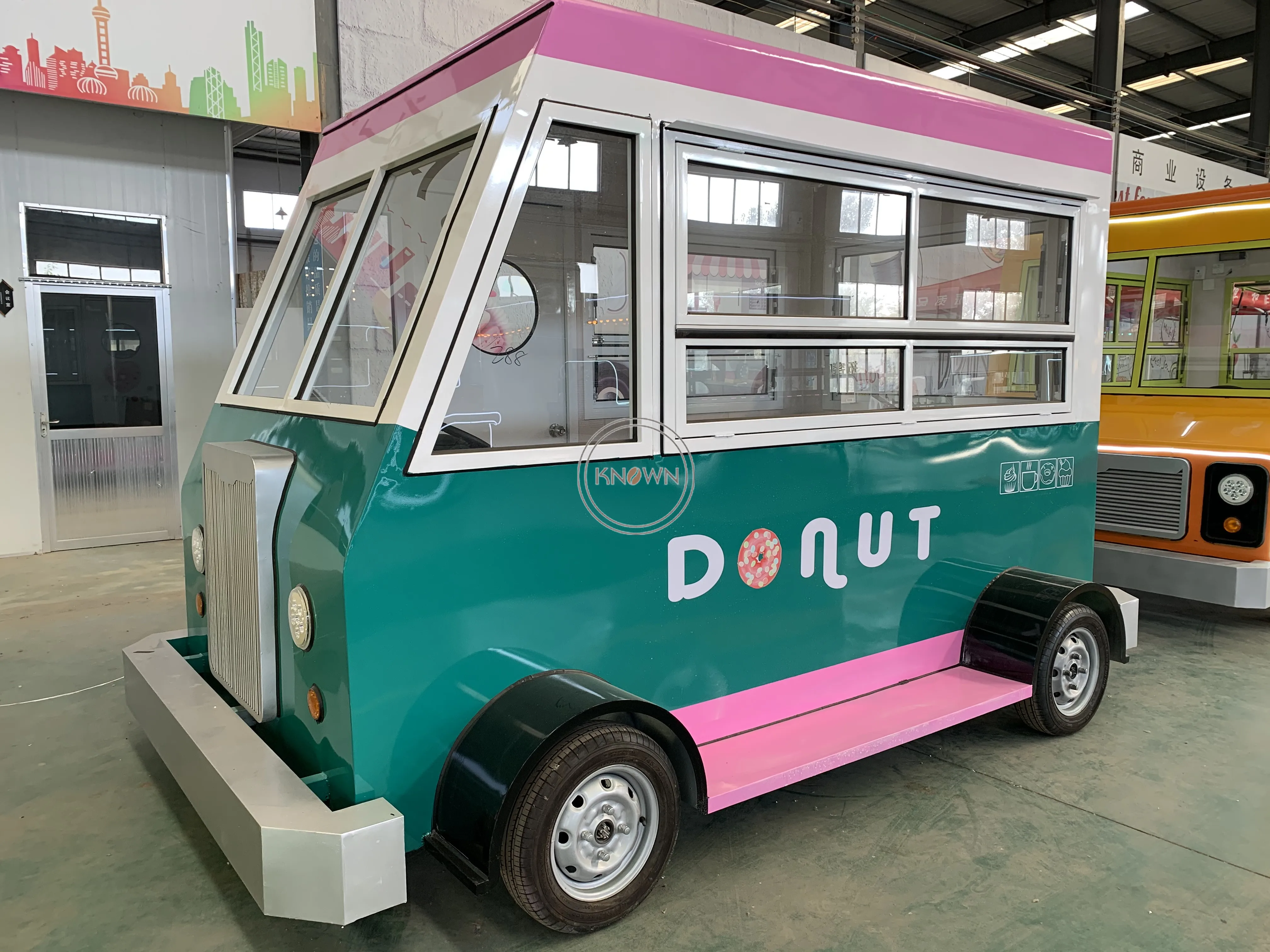 Customized Mobile Fast Food Van Truck with CE Certification Mobile Kitchen Ice Cream Cart Kiosk for Sale