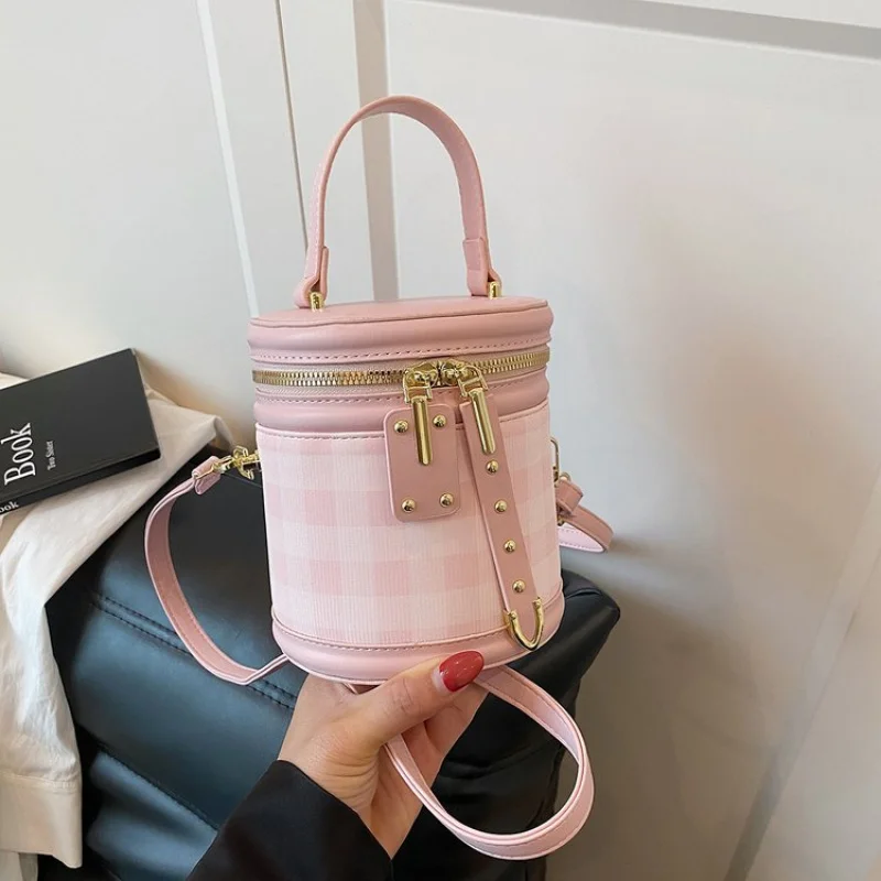 

Luxury Brand Inspired Women Handbag With Signature Pattern For Fashionable Outings And Events