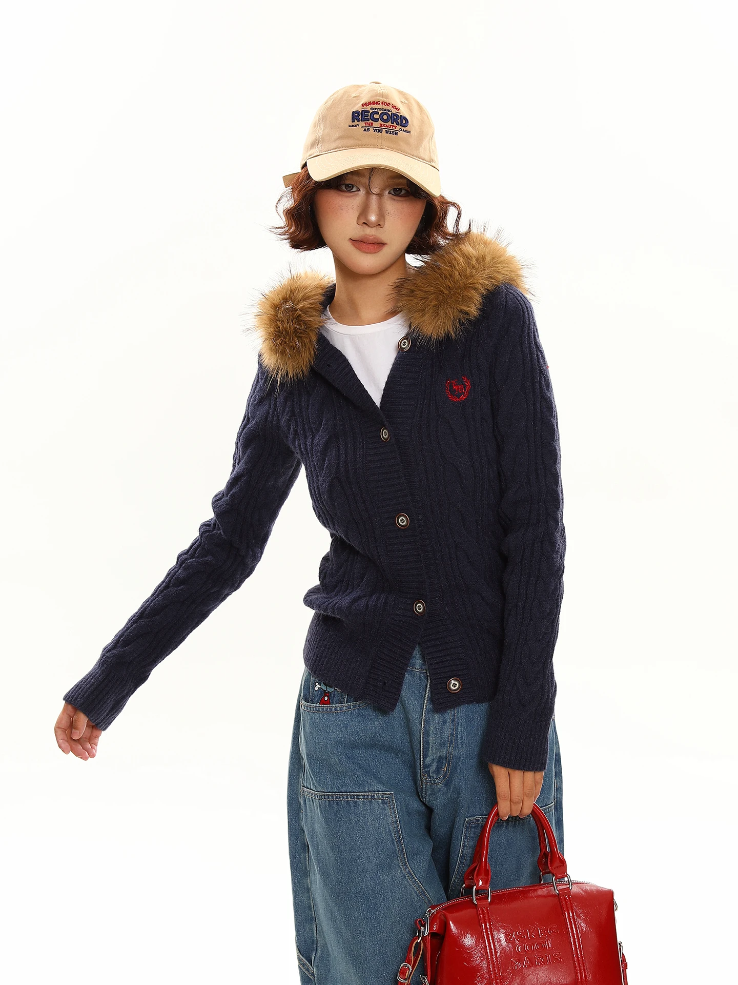 

Chen Zhanlao Store Американский ретро витой вязаный свитер, пальто, женская утягивающая повседневная вязаная верхняя одежда, осенне-зимний сезон