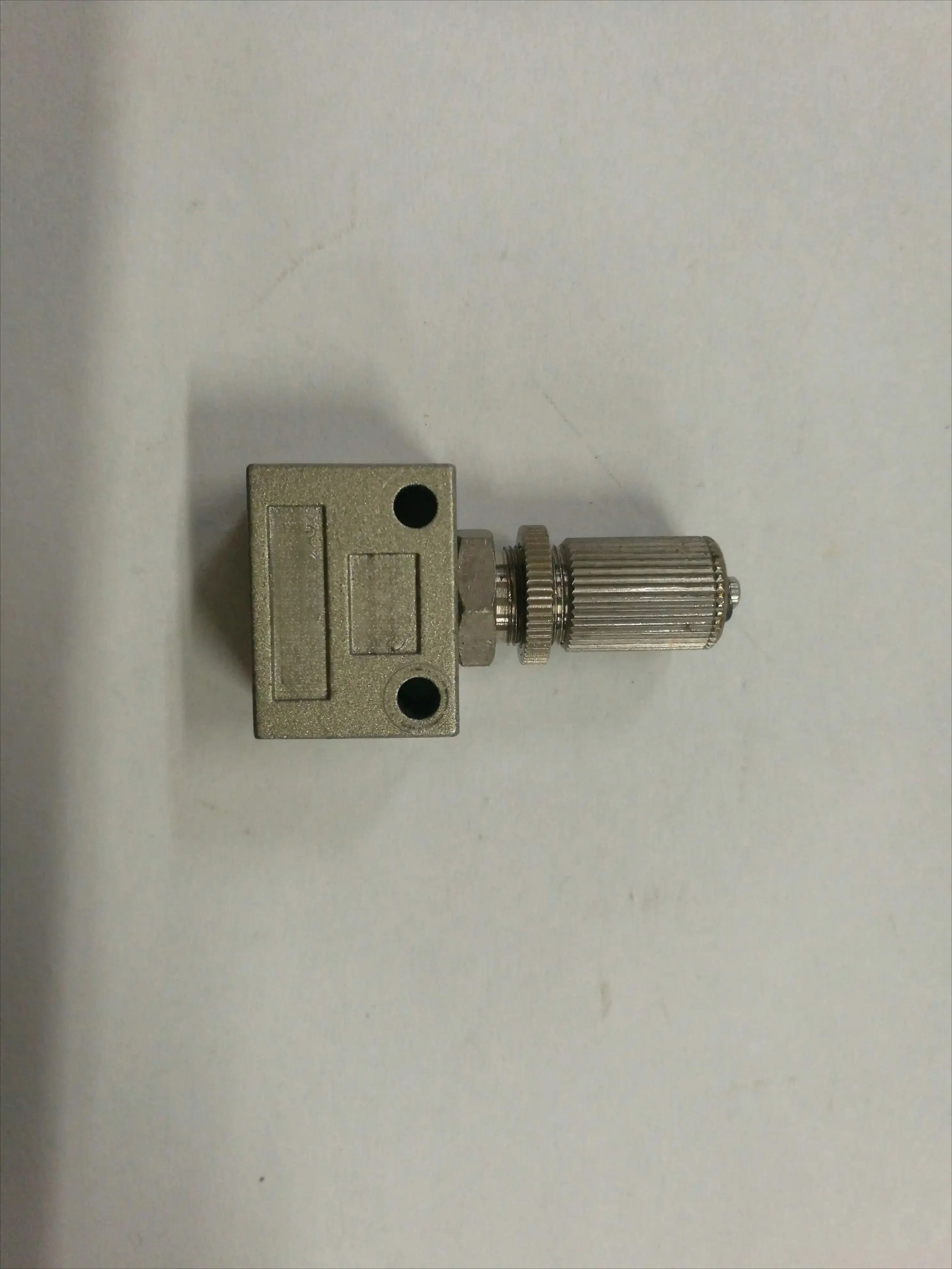 

Клапан регулирования скорости AS1000-M5