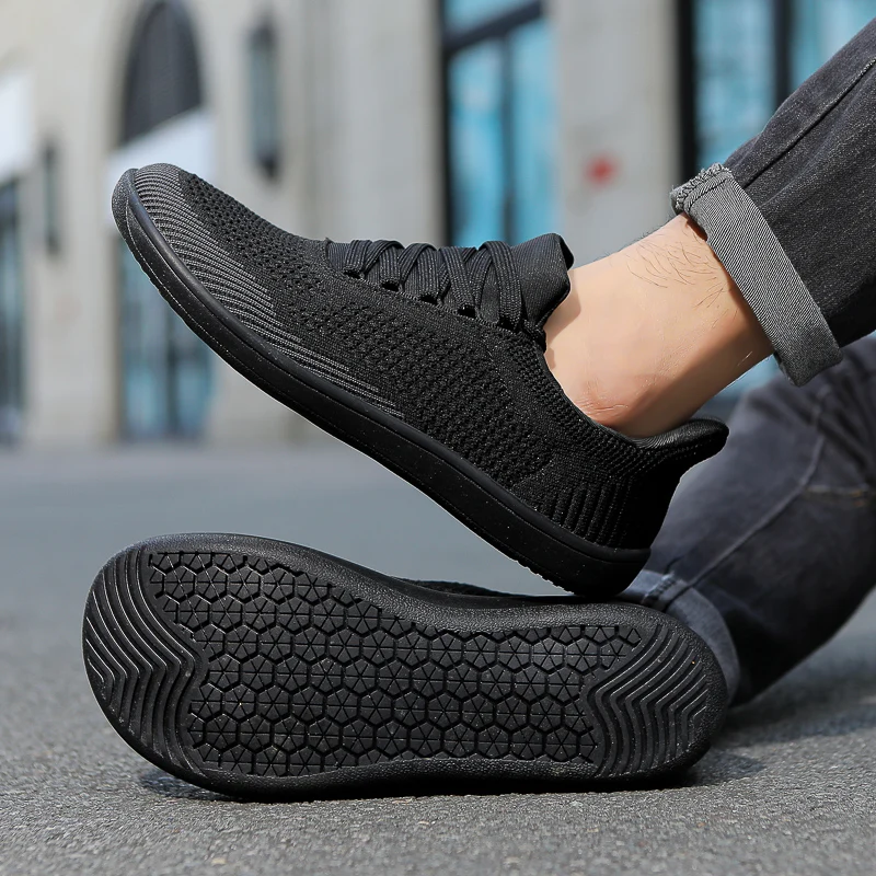 

Men's Minimalist Wide Toe Mesh Breathable Lace Up Training Flat Bottomed Walking Sneaker Lightweight Hiking Shoes Large Size