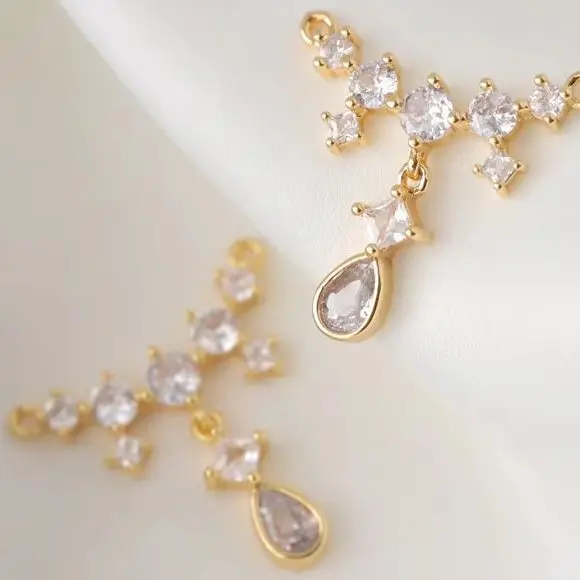 

2 шт. DIY медное золото ретро циркон улыбка кисточка двойной кулон 22,7x23 мм аксессуар для изготовления ювелирных изделий