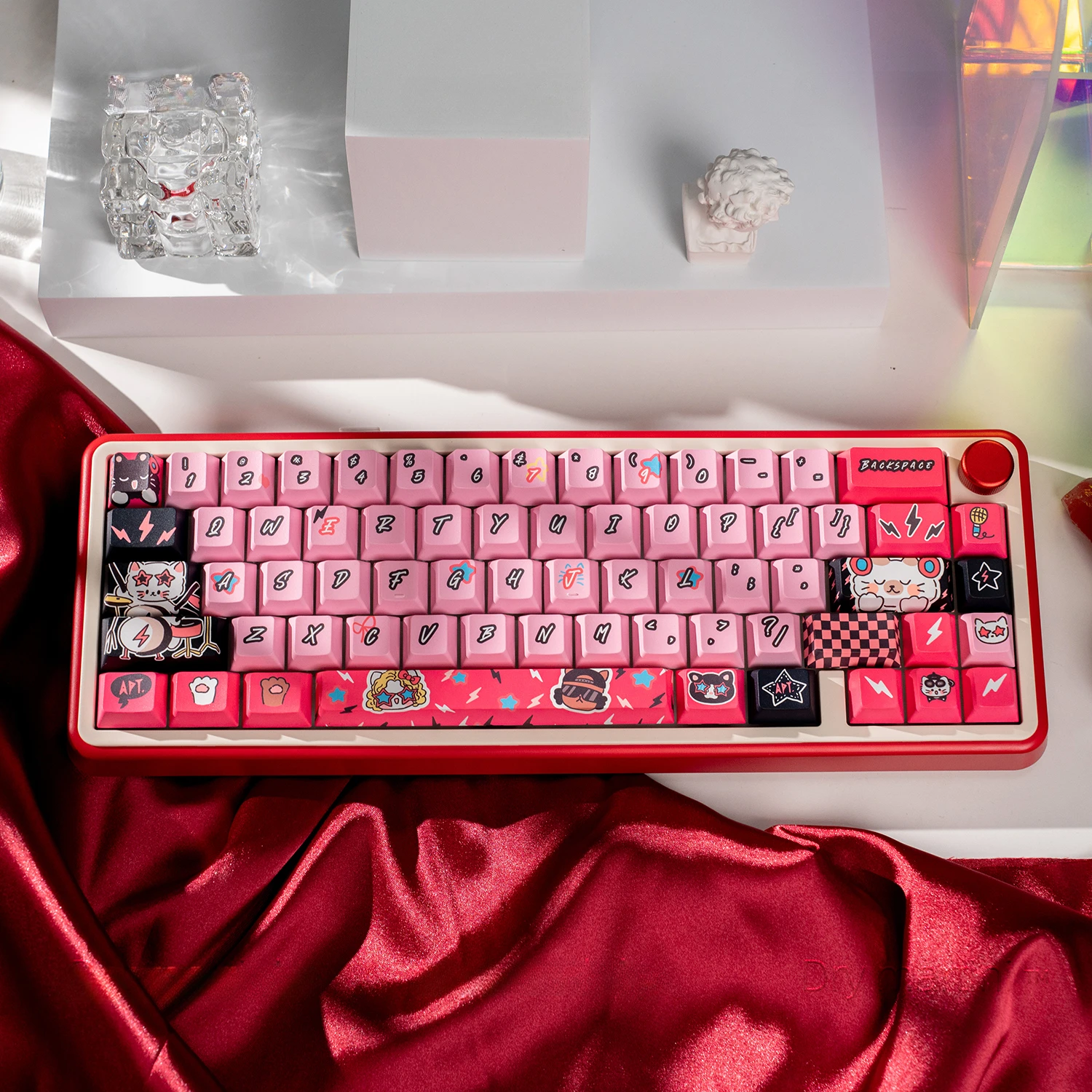 APT Red Cat Theme Keycaps Set PBT 137keys Cherry Profile Custom Original Handmade Keycaps for Mechanical Keyboard Accessories