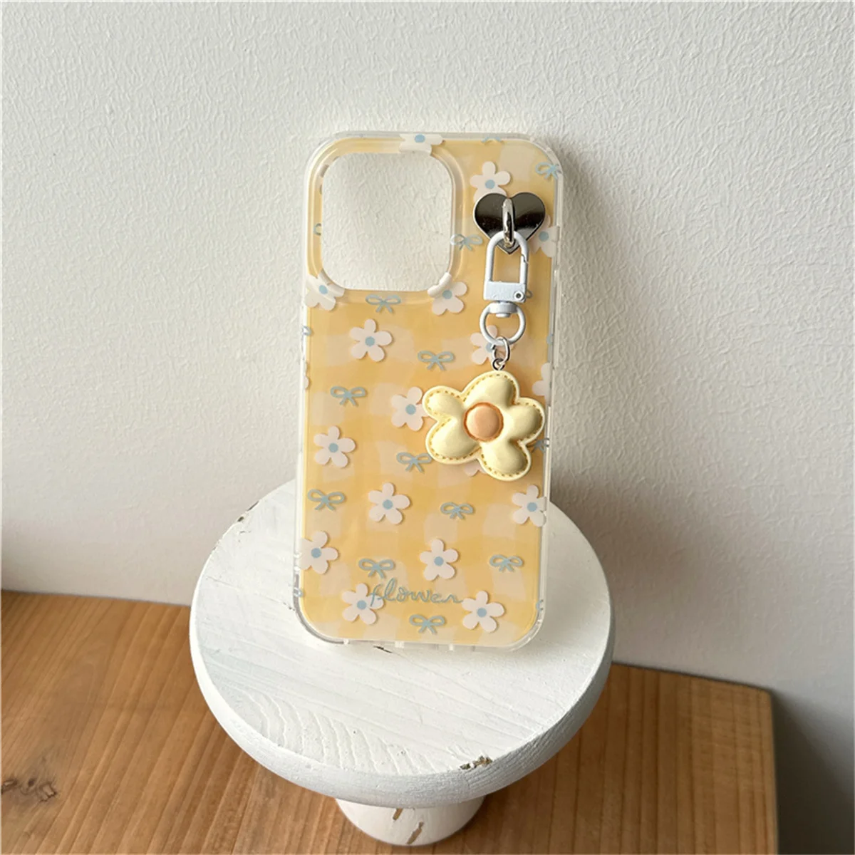Funda de teléfono coreana con bonita flor para iPhone 16 Pro 13 14 15 Pro Max, Funda con colgante a prueba de golpes, Funda encantadora 15Pro