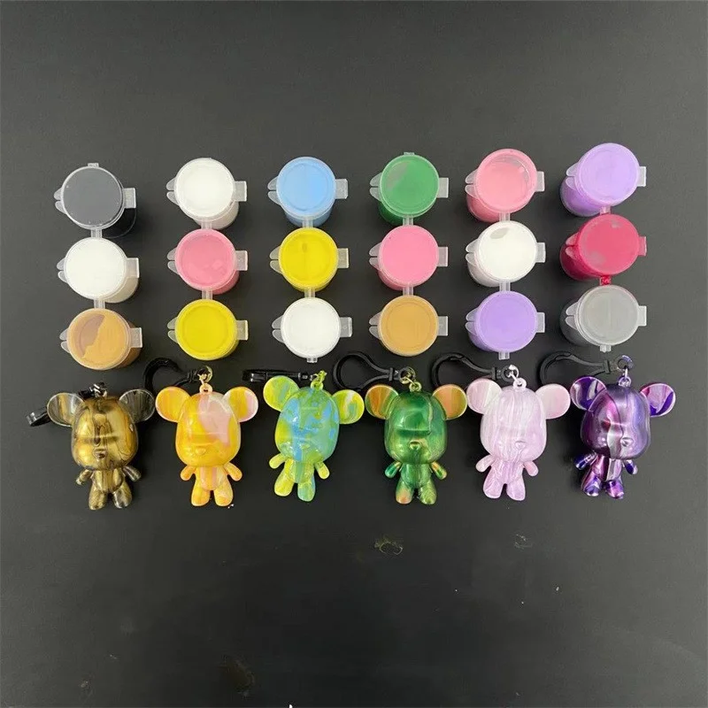 Fluid Pigment Bear Figurine Keychain Sculpture Handmade Graffiti DIY Vinyl Kid Toy Bear Statue Keychain Doll Decoration Gift