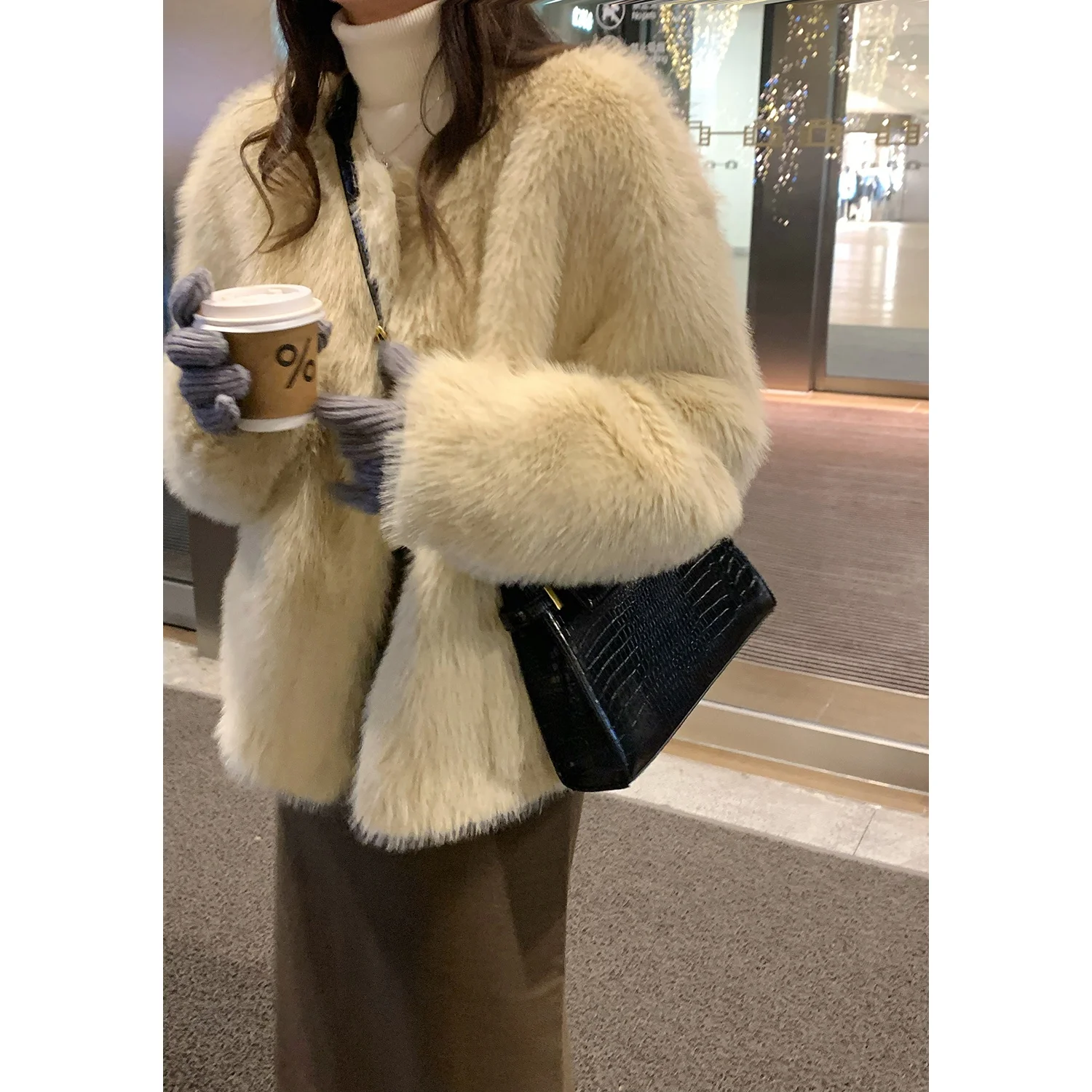 

i Color ort Collarl Fur Jaet Women's Inteated Leather And Fur Eco-friendly ature Outerwear Y Studio